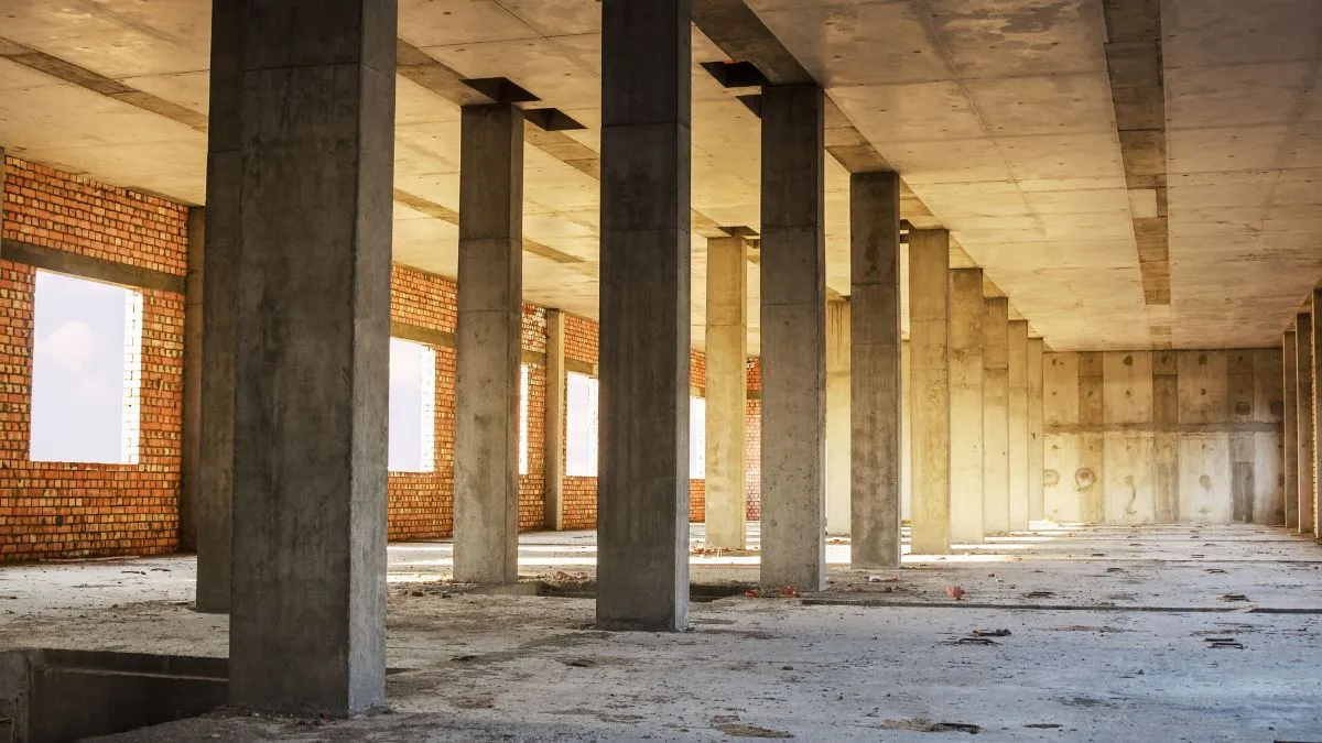 A Crise dos Distratos de 2015: O Enigma do Mercado Imobiliário Brasileiro